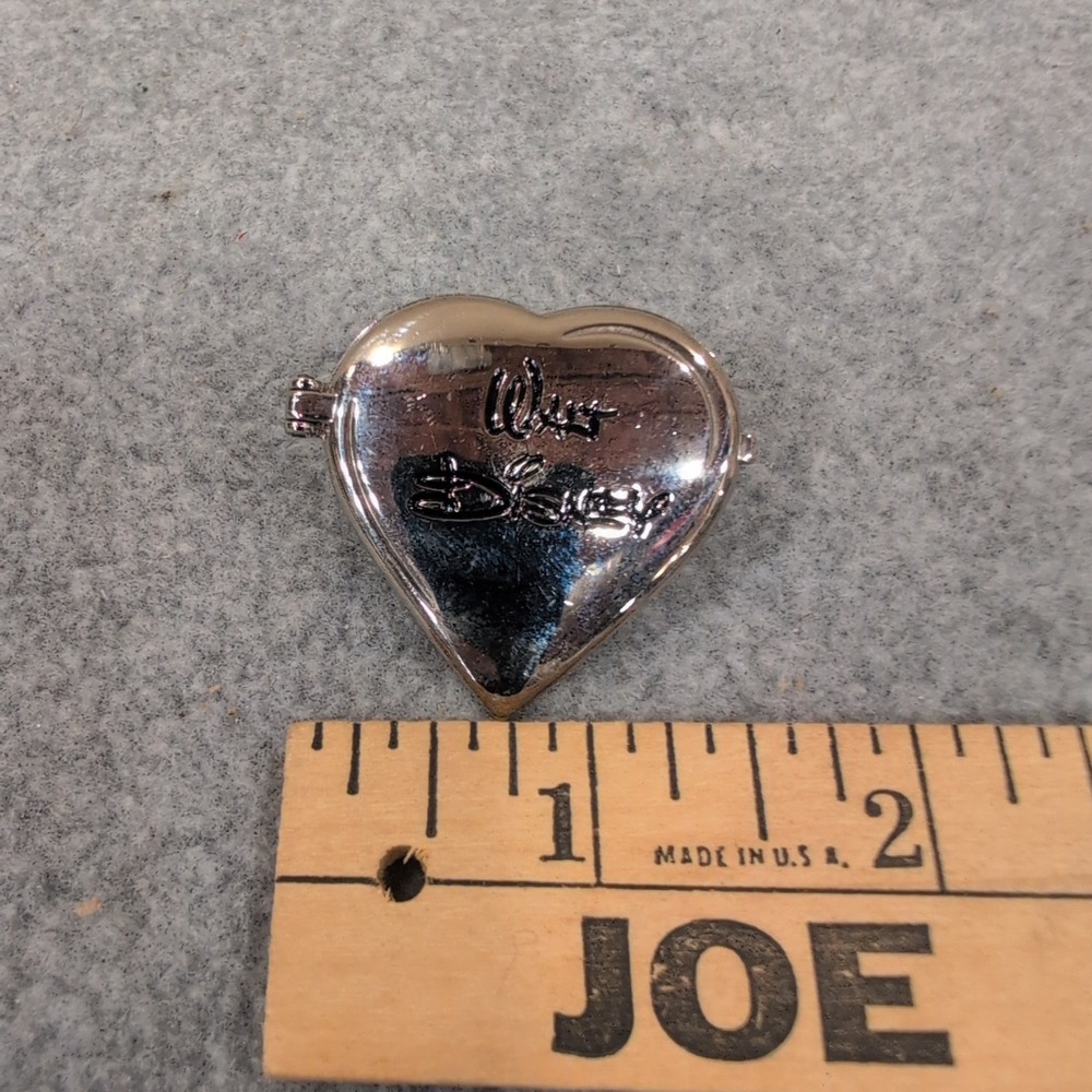 Disney 100th Birthday Walt Disney Heart Locket Pin 77 2001 Silver Tone 1901-2001 - Picture 2 of 6